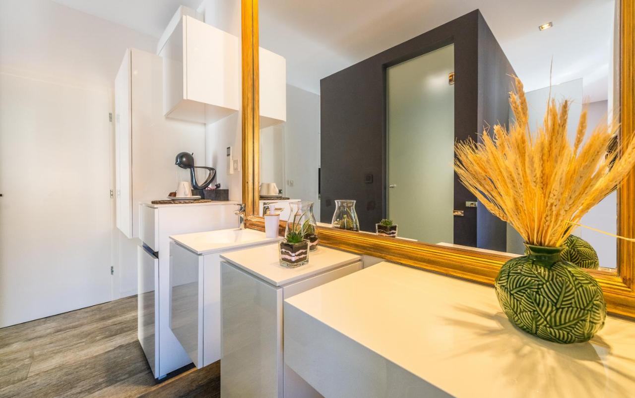 Central Rooms In Old Town By Belmont Realty Zadar Exterior photo