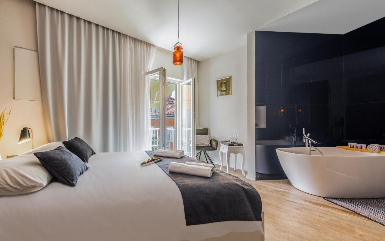 Central Rooms In Old Town By Belmont Realty Zadar Exterior photo